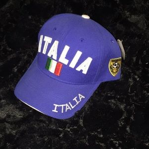(SOLD)New Italian world soccer hat